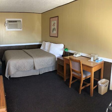 Geneva Inn Экстерьер фото